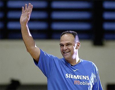 Από καρκίνο στον εγκέφαλο πάσχει ο Όσκαρ Σμιντ